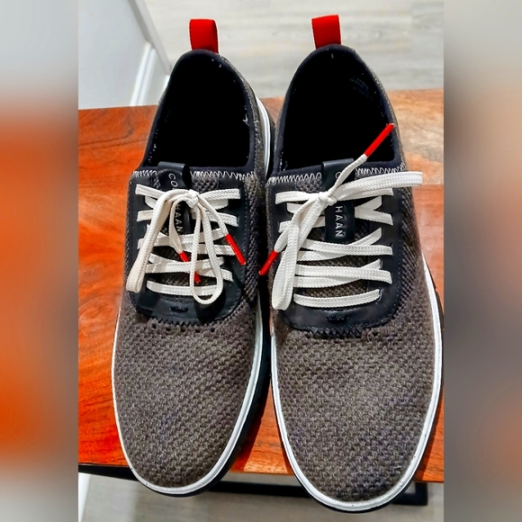 Cole Haan BLACK RED AND WHITE Sneakers with Knit Upper SIZE...
